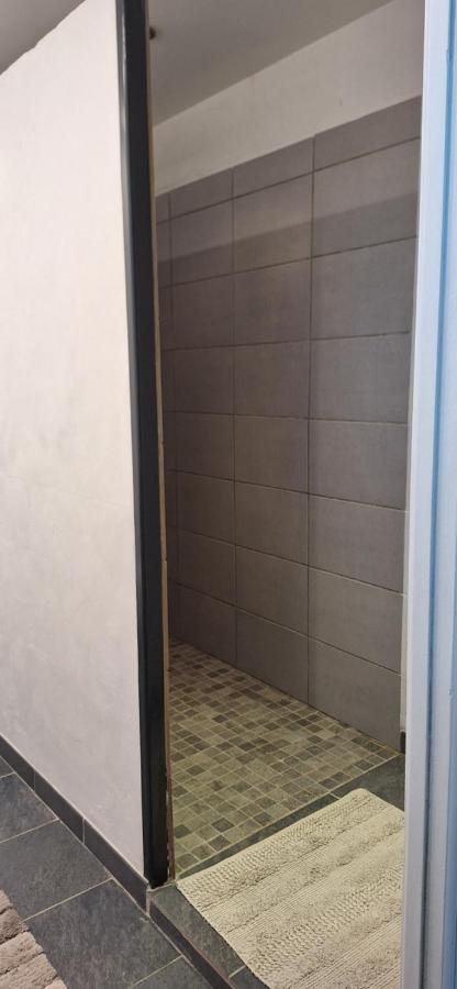 Apartamento Loft En Duplex Au Mas De La Restanque Monteux Exterior foto
